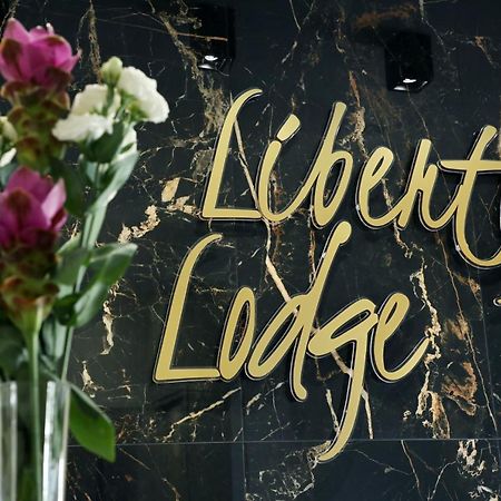 Liberty Lodge โตรเปอา ภายนอก รูปภาพ