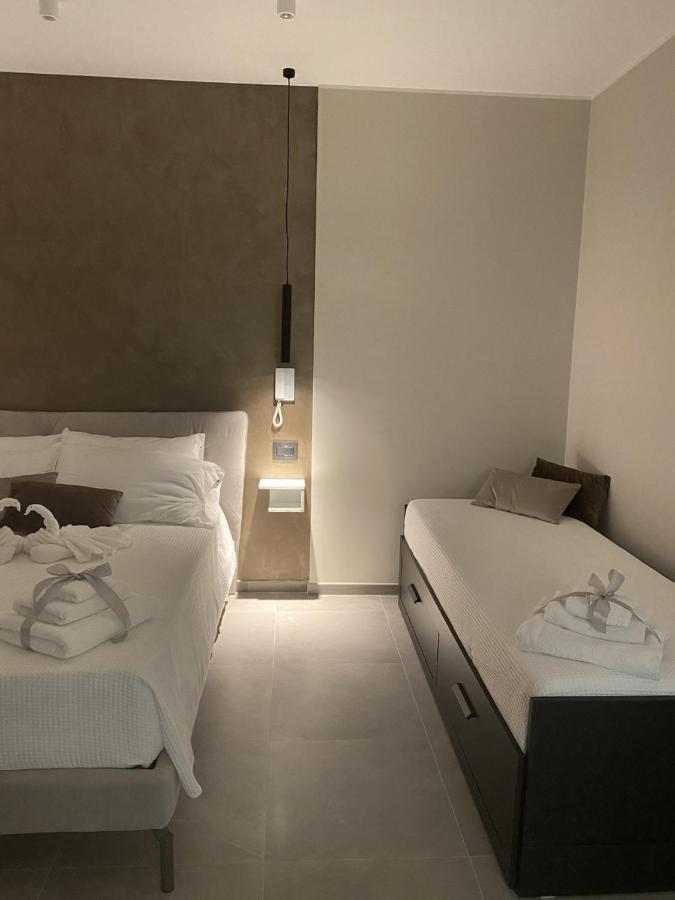 Liberty Lodge โตรเปอา ภายนอก รูปภาพ