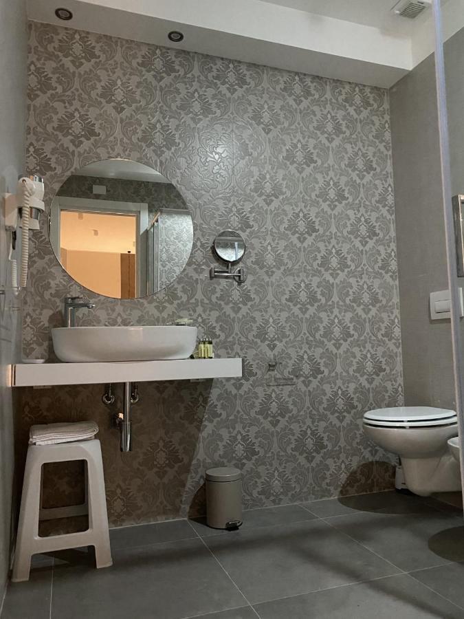 Liberty Lodge โตรเปอา ภายนอก รูปภาพ