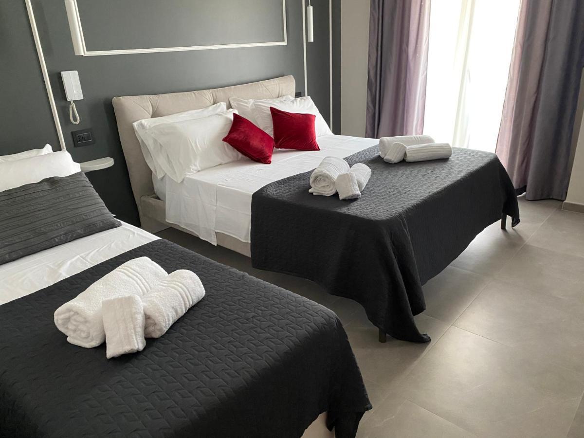 Liberty Lodge โตรเปอา ภายนอก รูปภาพ